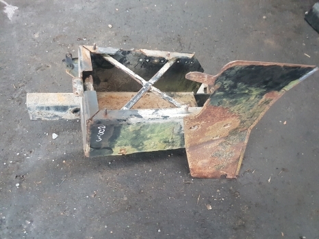 New Holland T7.200, T7.170, T7.185 Battery Box 84402058, 84402062 - Akumulátor pre Traktor: obrázok 5 New Holland T7.200, T7.170, T7.185 Battery Box 84402058, 84402062 - Akumulátor pre Traktor: obrázok 5