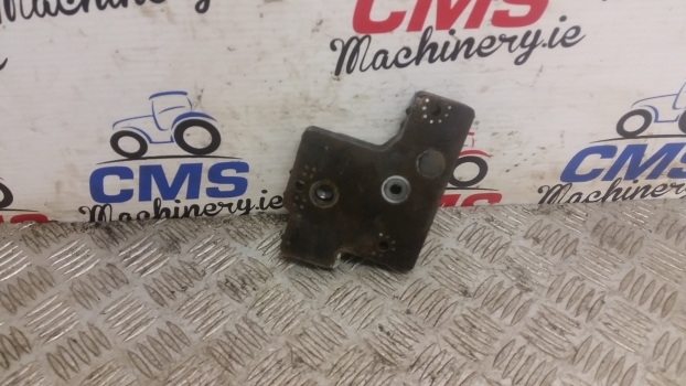 New Holland T7, Tm, T7000, Tm7000 Series Tm120 Control Valve Plate 5190710 - Hydraulický ventil pre Traktor: obrázok 1 New Holland T7, Tm, T7000, Tm7000 Series Tm120 Control Valve Plate 5190710 - Hydraulický ventil pre Traktor: obrázok 1