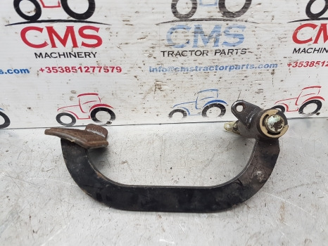 New Holland Tm, 60 Fiat M, Case Mxm Tm140 Clutch Pedal Assy 82000797, 82030041 - Spojka a diely pre Poľnohospodárske stroje: obrázok 4 New Holland Tm, 60 Fiat M, Case Mxm Tm140 Clutch Pedal Assy 82000797, 82030041 - Spojka a diely pre Poľnohospodárske stroje: obrázok 4
