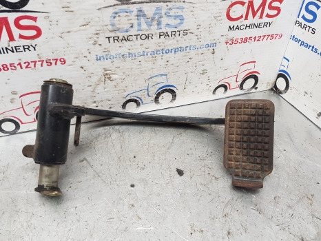 New Holland Tm, 60 Fiat M, Case Mxm Tm140 Clutch Pedal Assy 82000797, 82030041 - Spojka a diely pre Poľnohospodárske stroje: obrázok 2 New Holland Tm, 60 Fiat M, Case Mxm Tm140 Clutch Pedal Assy 82000797, 82030041 - Spojka a diely pre Poľnohospodárske stroje: obrázok 2
