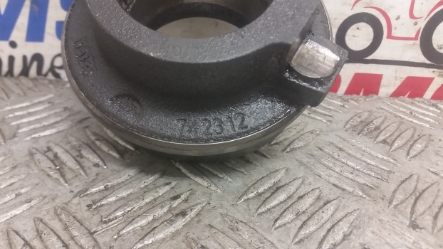 New Holland Tm Fiat F Series F100 - F130 Clutch Release Bearing 5149611 - Spojka a diely pre Poľnohospodárske stroje: obrázok 3 New Holland Tm Fiat F Series F100 - F130 Clutch Release Bearing 5149611 - Spojka a diely pre Poľnohospodárske stroje: obrázok 3