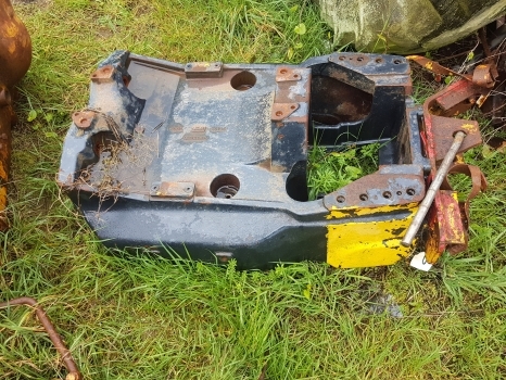New Holland Tm140, Tm, Case Mxm 4wd Front Axle Support 82031504, 82037028 - Náboj pre Traktor: obrázok 3 New Holland Tm140, Tm, Case Mxm 4wd Front Axle Support 82031504, 82037028 - Náboj pre Traktor: obrázok 3