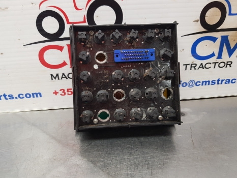 Same Antares 110, 130 Lamborghiniformula Dashboard Panel 0.009.0508.0/20 - Elektrický systém: obrázok 3 Same Antares 110, 130 Lamborghiniformula Dashboard Panel 0.009.0508.0/20 - Elektrický systém: obrázok 3