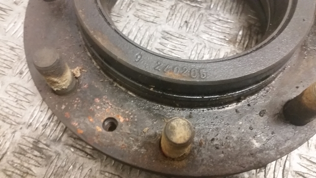 Same, Lamborghini Deutz Agrotron 150 Mk3 Front Axle Hub 04415114, 4475407037 - Náboj pre Traktor: obrázok 4 Same, Lamborghini Deutz Agrotron 150 Mk3 Front Axle Hub 04415114, 4475407037 - Náboj pre Traktor: obrázok 4