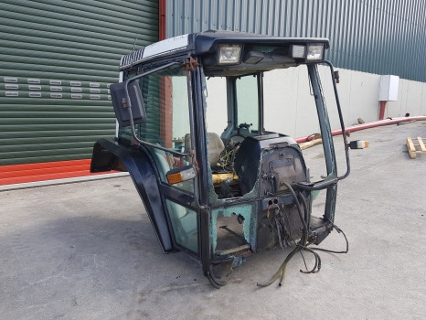 Valmet 8550e, 8150e, 8000 E, Hi Series Complete Cab As Pictures V32569420 - Kabína: obrázok 1 Valmet 8550e, 8150e, 8000 E, Hi Series Complete Cab As Pictures V32569420 - Kabína: obrázok 1
