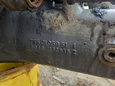 Valtra T174ea Dana Spicer 740/560 Front Axle Housing Rhs 755.01.059.61, 755.01.759.01 - Predná náprava pre Poľnohospodárske stroje: obrázok 3 Valtra T174ea Dana Spicer 740/560 Front Axle Housing Rhs 755.01.059.61, 755.01.759.01 - Predná náprava pre Poľnohospodárske stroje: obrázok 3