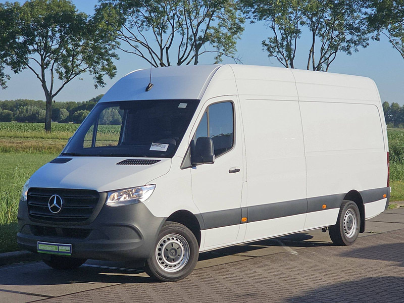 Mercedes-Benz Sprinter 315 L3H2 Maxi Mbux Euro6 - Furgon: obrázok 2 Mercedes-Benz Sprinter 315 L3H2 Maxi Mbux Euro6 - Furgon: obrázok 2