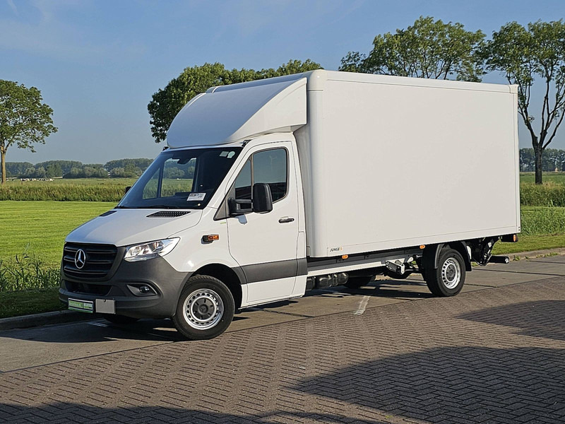 Mercedes-Benz Sprinter 317 Bakwagen Laadklep! - Dodávka skriňová nadstavba: obrázok 2 Mercedes-Benz Sprinter 317 Bakwagen Laadklep! - Dodávka skriňová nadstavba: obrázok 2