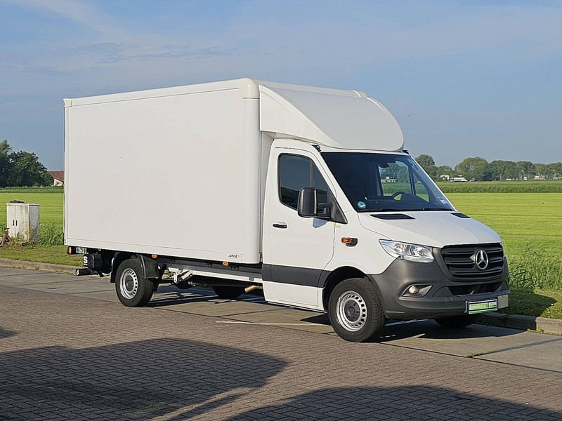 Mercedes-Benz Sprinter 317 Bakwagen Laadklep! - Dodávka skriňová nadstavba: obrázok 4 Mercedes-Benz Sprinter 317 Bakwagen Laadklep! - Dodávka skriňová nadstavba: obrázok 4
