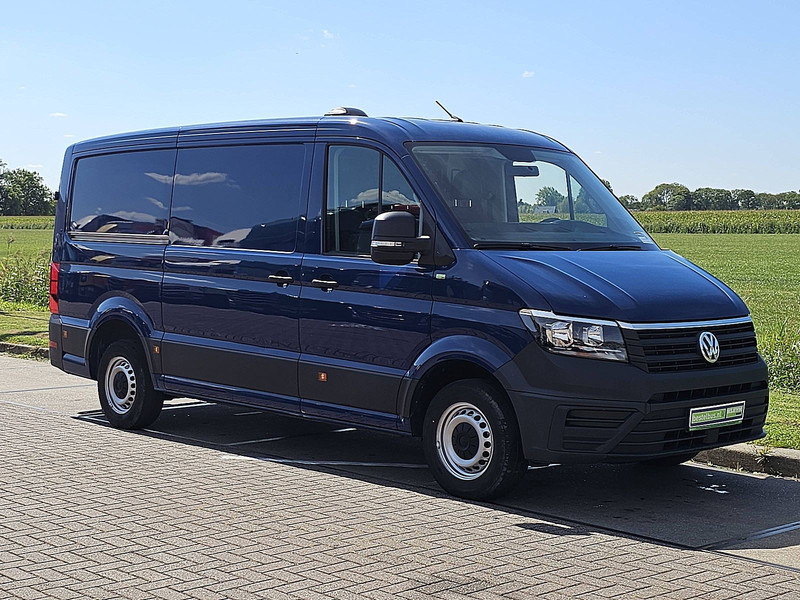 Volkswagen Crafter 35 2.0 L3H2 Navi Trekhaak - Furgon: obrázok 4 Volkswagen Crafter 35 2.0 L3H2 Navi Trekhaak - Furgon: obrázok 4
