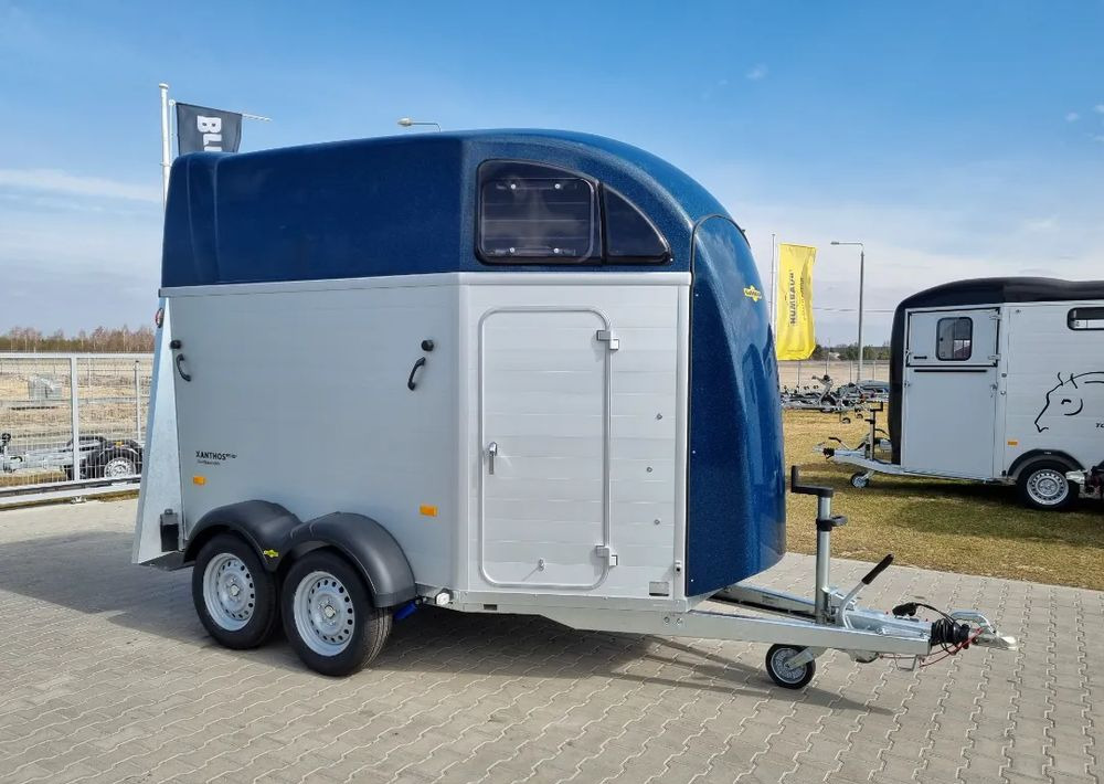 HUMBAUR Humbaur Xanthos Aero 2400 - Príves na prepravu koní: obrázok 1 HUMBAUR Humbaur Xanthos Aero 2400 - Príves na prepravu koní: obrázok 1