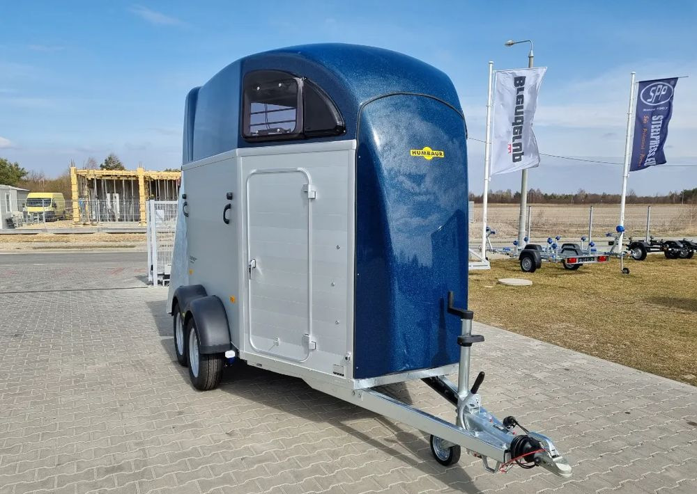 HUMBAUR Humbaur Xanthos Aero 2400 - Príves na prepravu koní: obrázok 4 HUMBAUR Humbaur Xanthos Aero 2400 - Príves na prepravu koní: obrázok 4