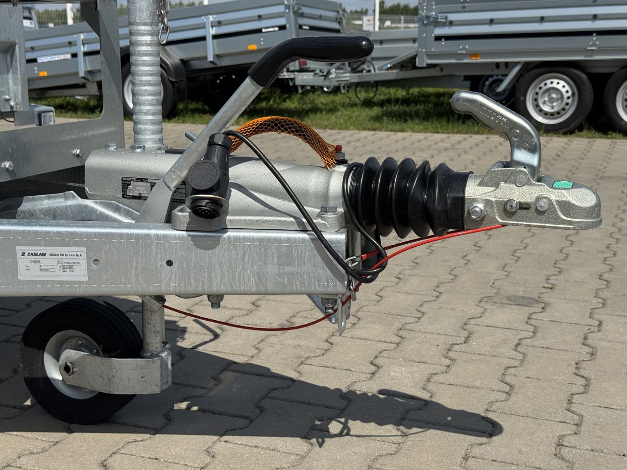 Nový Prepravník stavebných strojov ZASŁAW MK350TH: obrázok 9