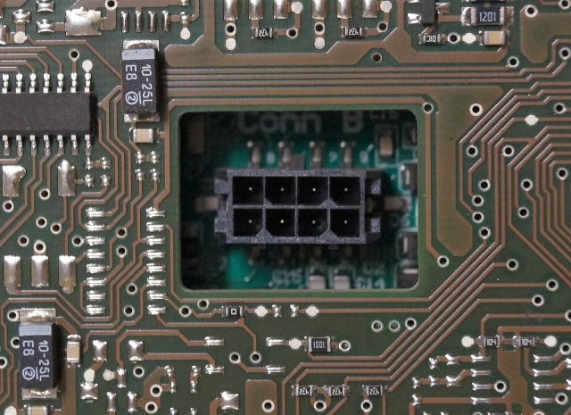 Hakomatic 90490293 | controller HK02-030C from B650/07 year 2015 sn. 01290782-15 - Riadiaca jednotka pre Manipulačná technika: obrázok 3 Hakomatic 90490293 | controller HK02-030C from B650/07 year 2015 sn. 01290782-15 - Riadiaca jednotka pre Manipulačná technika: obrázok 3