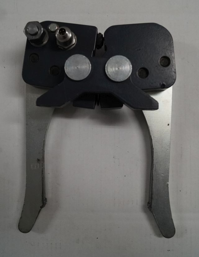 Jungheinrich 51193016 | Hydraulic Clamb from EKS308 year 2014 loading sensor 511 - Hydraulika pre Manipulačná technika: obrázok 1 Jungheinrich 51193016 | Hydraulic Clamb from EKS308 year 2014 loading sensor 511 - Hydraulika pre Manipulačná technika: obrázok 1