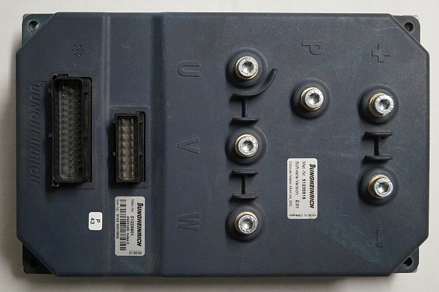 Jungheinrich 51226801 | Rij/hef/stuur regeling drive/lift/steering controller A - Riadiaca jednotka pre Manipulačná technika: obrázok 1 Jungheinrich 51226801 | Rij/hef/stuur regeling drive/lift/steering controller A - Riadiaca jednotka pre Manipulačná technika: obrázok 1
