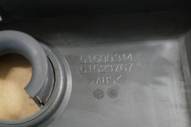 Jungheinrich 51500314 | bonnet including contact key and battery/hour indicator - Rám/ Podvozok pre Manipulačná technika: obrázok 3 Jungheinrich 51500314 | bonnet including contact key and battery/hour indicator - Rám/ Podvozok pre Manipulačná technika: obrázok 3