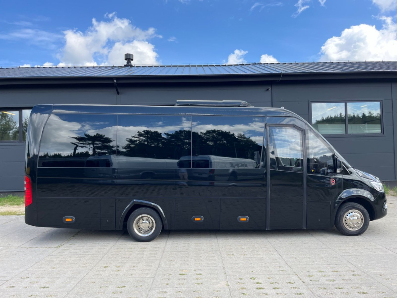 Mercedes-Benz Sprinter 519/ 3.0 V6 / LUXURY Tourist Bus - Autokar: obrázok 5 Mercedes-Benz Sprinter 519/ 3.0 V6 / LUXURY Tourist Bus - Autokar: obrázok 5