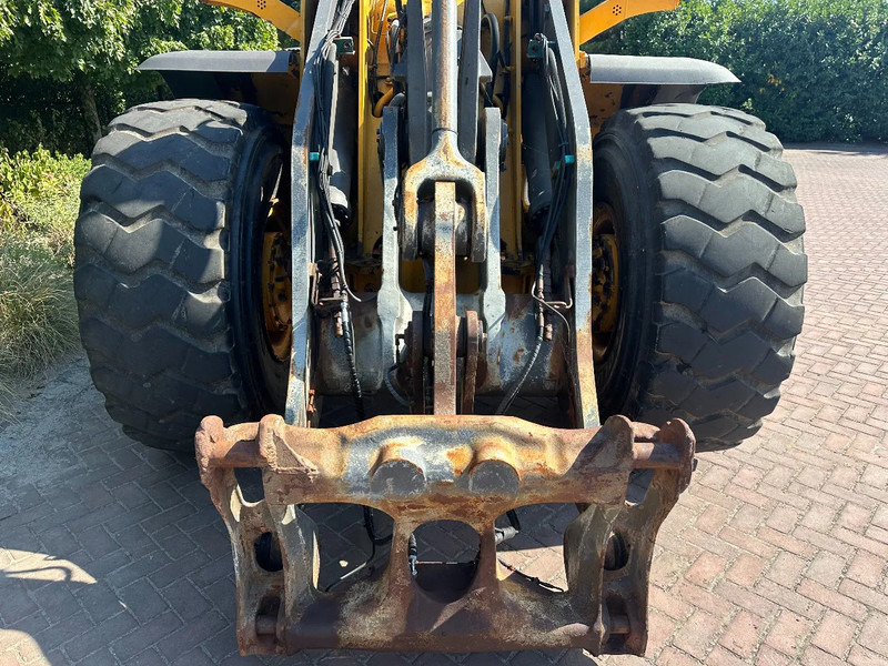 Kolesový nakladač Volvo L120 F: obrázok 8 Kolesový nakladač Volvo L120 F: obrázok 8