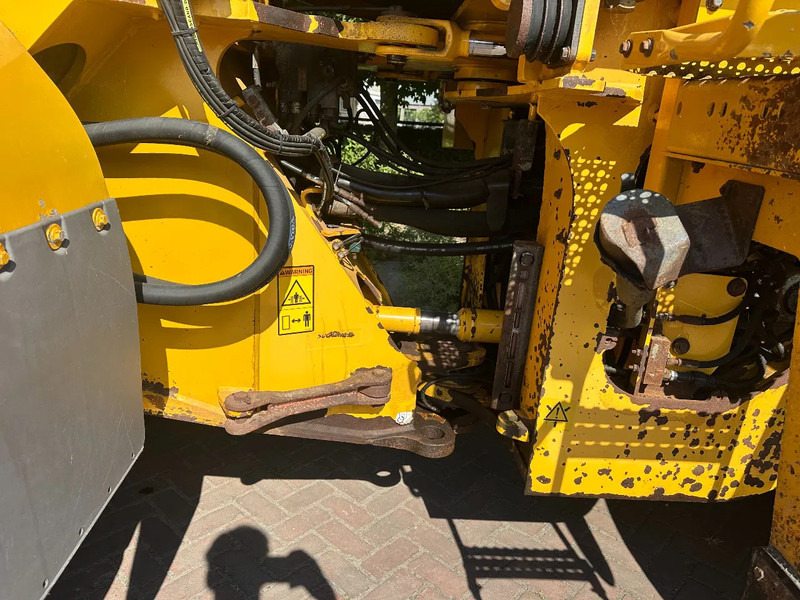 Kolesový nakladač Volvo L120 F: obrázok 9 Kolesový nakladač Volvo L120 F: obrázok 9