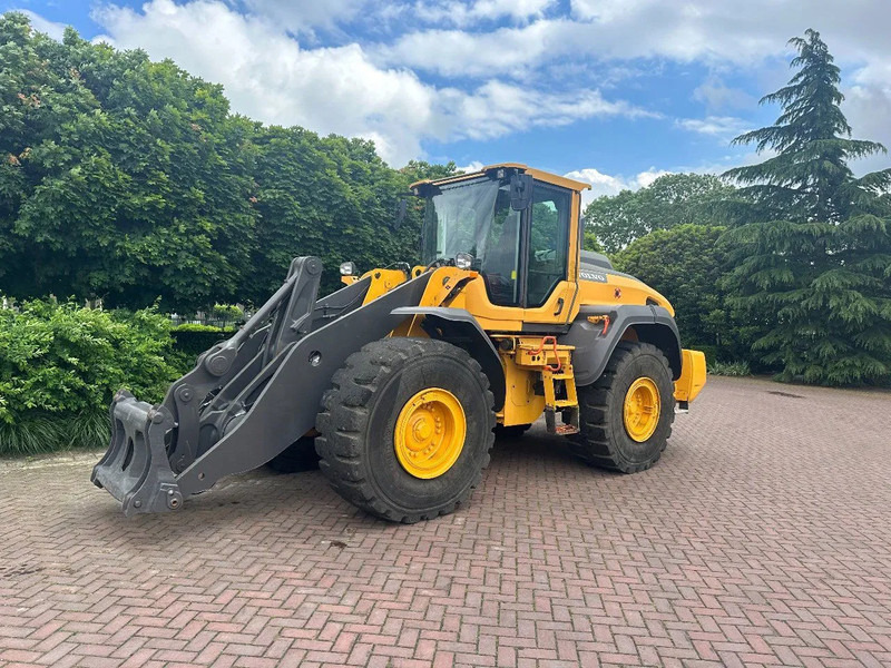 Volvo L120 H - Kolesový nakladač: obrázok 2 Volvo L120 H - Kolesový nakladač: obrázok 2