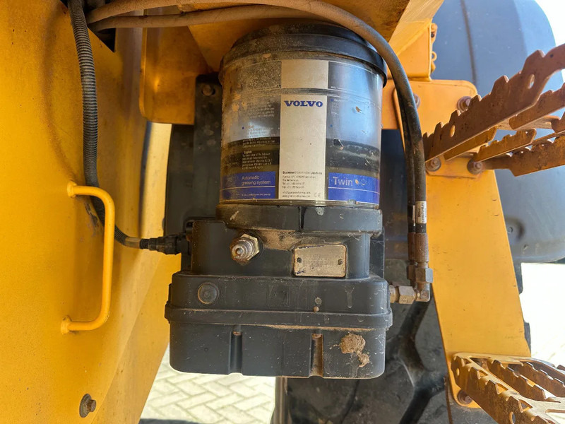 Nový Kolesový nakladač Volvo L90 H: obrázok 10