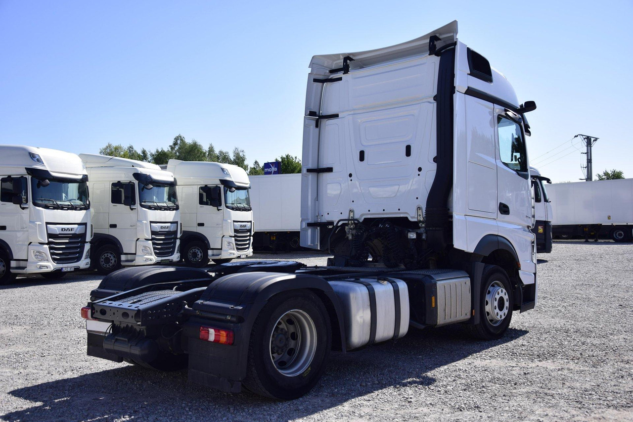 Mercedes-Benz Actros 5 1845 BigSpace - Ťahač: obrázok 4 Mercedes-Benz Actros 5 1845 BigSpace - Ťahač: obrázok 4