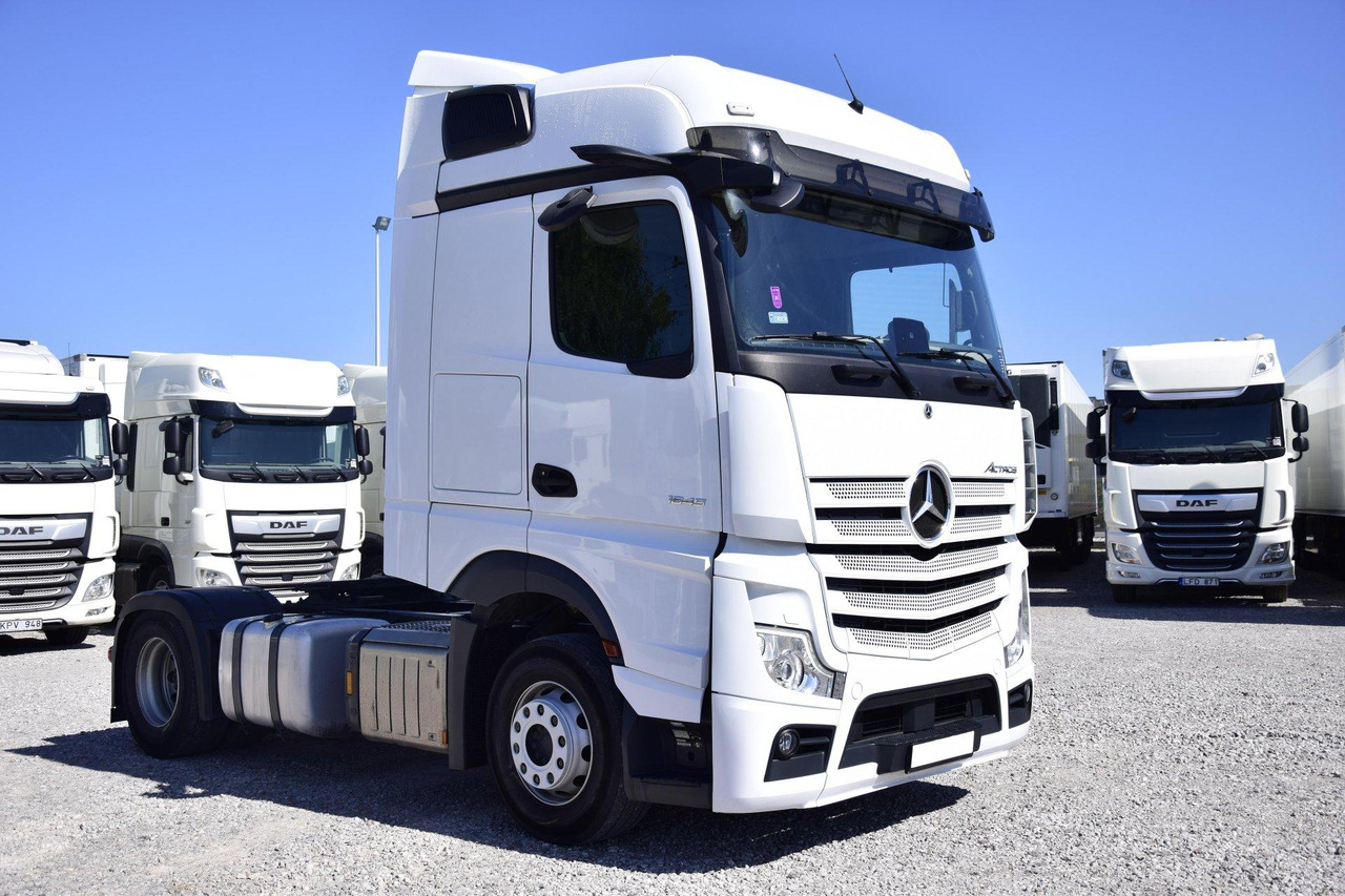 Mercedes-Benz Actros 5 1845 BigSpace - Ťahač: obrázok 3 Mercedes-Benz Actros 5 1845 BigSpace - Ťahač: obrázok 3