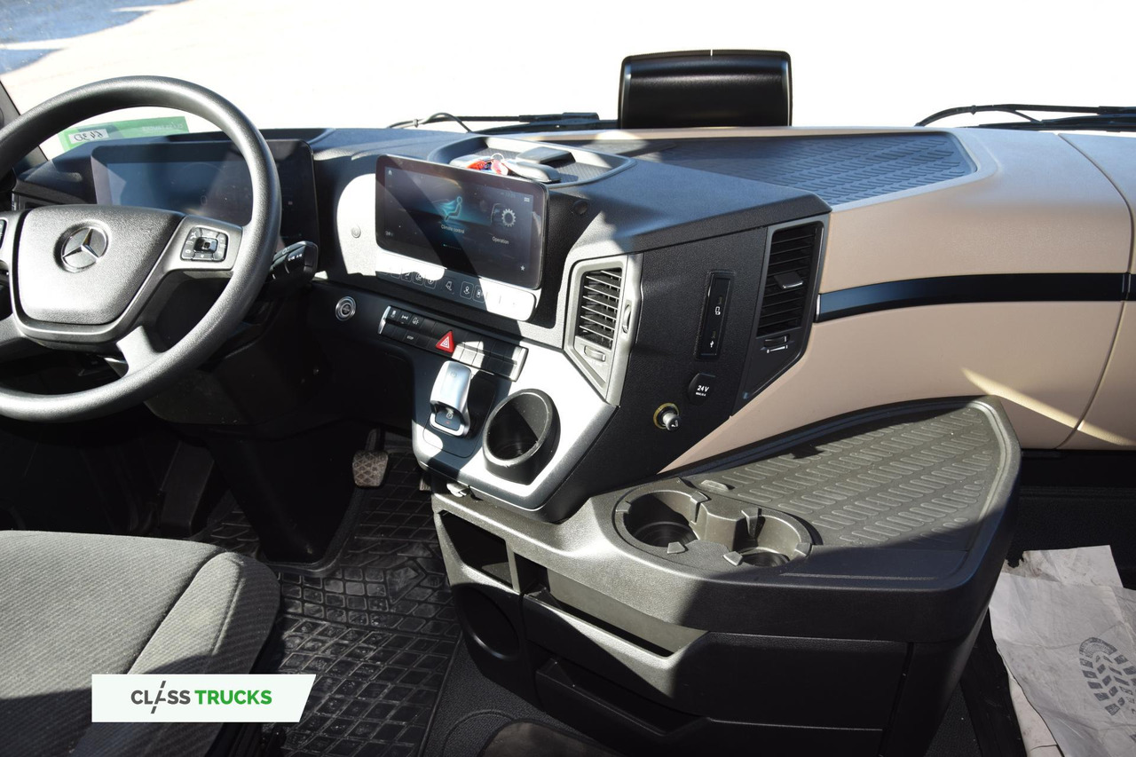 Ťahač Mercedes-Benz Actros 5 1845 BigSpace: obrázok 12 Ťahač Mercedes-Benz Actros 5 1845 BigSpace: obrázok 12