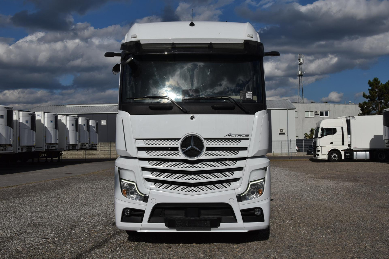 Mercedes-Benz Actros 5 1845 BigSpace - Ťahač: obrázok 2 Mercedes-Benz Actros 5 1845 BigSpace - Ťahač: obrázok 2