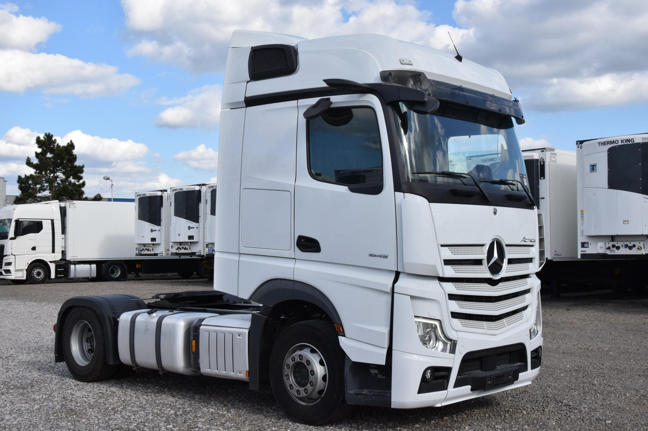 Mercedes-Benz Actros 5 1845 BigSpace - Ťahač: obrázok 3 Mercedes-Benz Actros 5 1845 BigSpace - Ťahač: obrázok 3