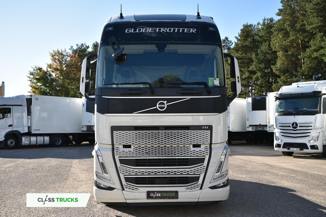 Volvo FH 500 Globetrotter XL Side Skirts - Ťahač: obrázok 2 Volvo FH 500 Globetrotter XL Side Skirts - Ťahač: obrázok 2