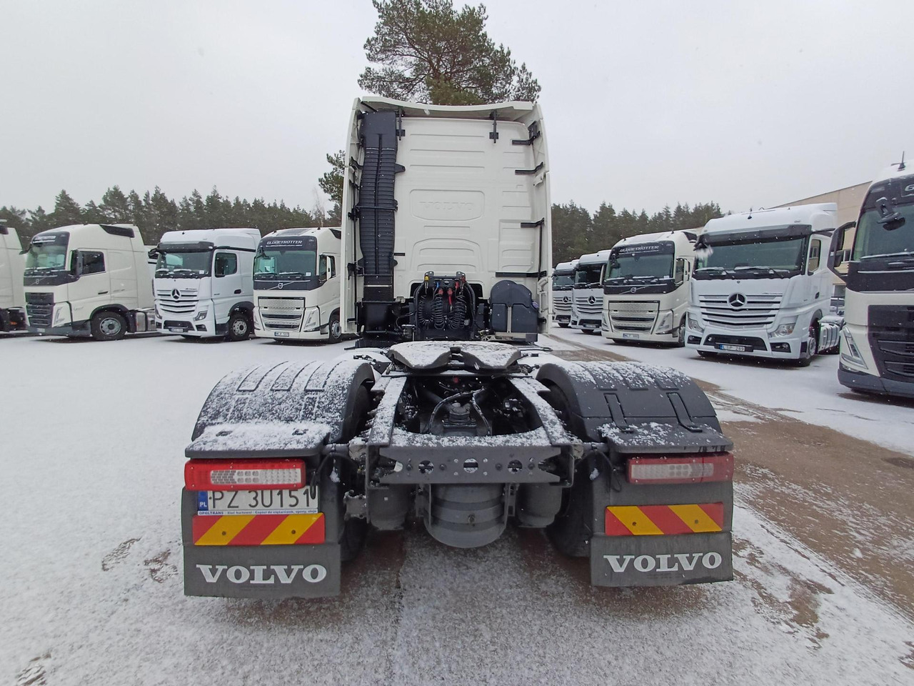 Volvo FH 500 Globetrotter XL - Ťahač: obrázok 4 Volvo FH 500 Globetrotter XL - Ťahač: obrázok 4