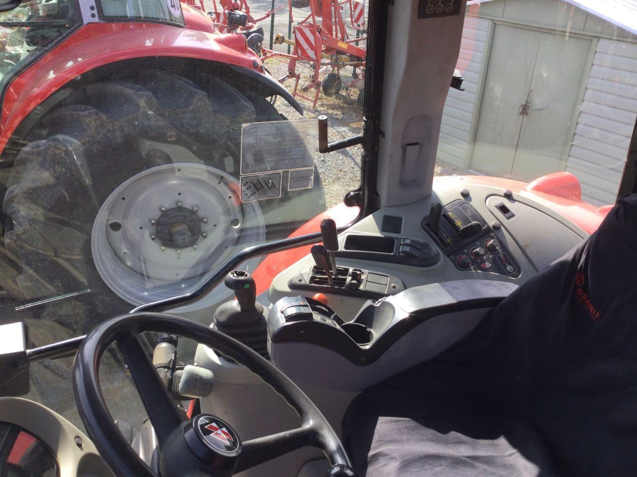 Massey Ferguson MF 6470 mit Frontlader - Traktor: obrázok 4 Massey Ferguson MF 6470 mit Frontlader - Traktor: obrázok 4