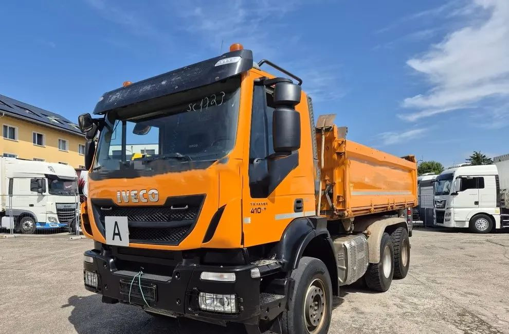 Iveco Trakker 410 BB 6x4 – Wywrotka 12 m³ / Manual / MEILLER BORDMATIK / Euro 6 / Klima / Tempomat - Sklápač: obrázok 3 Iveco Trakker 410 BB 6x4 – Wywrotka 12 m³ / Manual / MEILLER BORDMATIK / Euro 6 / Klima / Tempomat - Sklápač: obrázok 3
