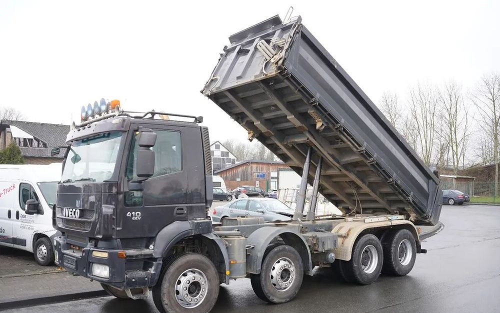 Iveco Trakker 410 Meiller Wywrotka trójstronna 8x4 – 411 KM | Euro 5 | Hydraulika - Sklápač: obrázok 2 Iveco Trakker 410 Meiller Wywrotka trójstronna 8x4 – 411 KM | Euro 5 | Hydraulika - Sklápač: obrázok 2
