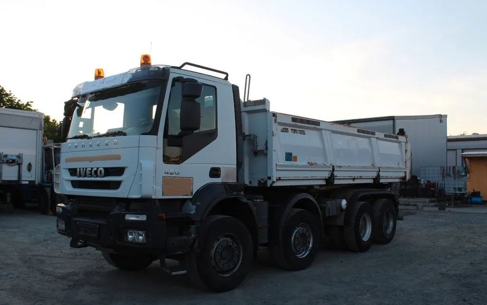 Iveco Trakker 450 |8x4 | Wywrotka trójstronna Meiller Bordmatik | Euro 5 | - Sklápač: obrázok 1 Iveco Trakker 450 |8x4 | Wywrotka trójstronna Meiller Bordmatik | Euro 5 | - Sklápač: obrázok 1