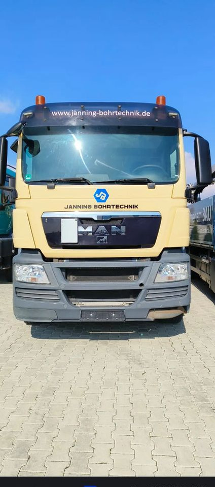 MAN MAN TGS 26.360/6X2/POJAZD KOMUNALNY Z WYWROTEM - Fekálne vozidlo: obrázok 2 MAN MAN TGS 26.360/6X2/POJAZD KOMUNALNY Z WYWROTEM - Fekálne vozidlo: obrázok 2