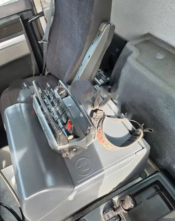 Sklápač MAN TGS 18.320 4x4 – Wywrotka trójstronna Meiller + Kran HIAB | Komunalny | Euro 5: obrázok 19