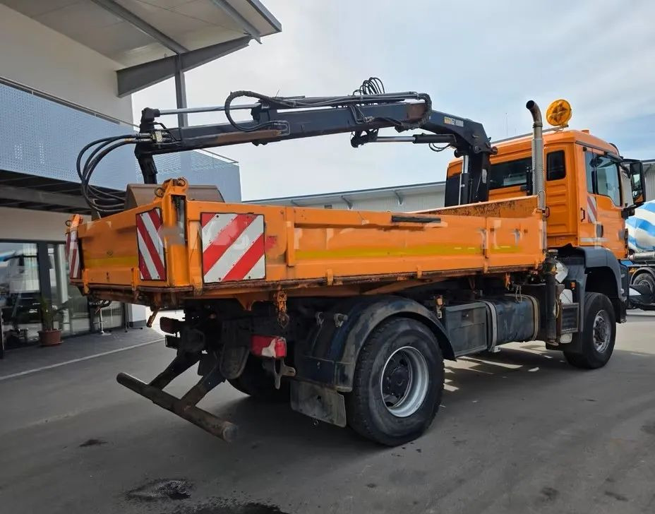 Sklápač MAN TGS 18.320 4x4 – Wywrotka trójstronna Meiller + Kran HIAB | Komunalny | Euro 5: obrázok 6