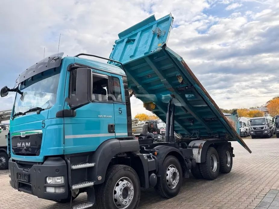 MAN TGS 35.440 / Meiller 3-stronny wywrotka / Bordmatik / 8x4 / Euro5 - Sklápač: obrázok 2 MAN TGS 35.440 / Meiller 3-stronny wywrotka / Bordmatik / 8x4 / Euro5 - Sklápač: obrázok 2