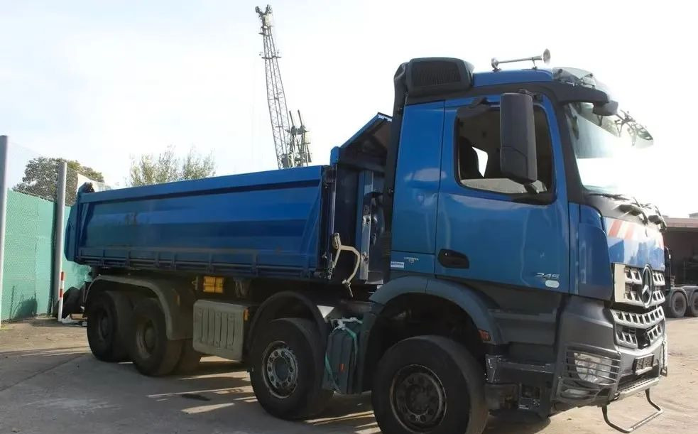 Mercedes-Benz 3245 | 8x4 | Wywrotka 3-stronna Meiller | Retarder | Bordmatik | Euro 6 | Klima | 308 798 km - Sklápač: obrázok 3 Mercedes-Benz 3245 | 8x4 | Wywrotka 3-stronna Meiller | Retarder | Bordmatik | Euro 6 | Klima | 308 798 km - Sklápač: obrázok 3