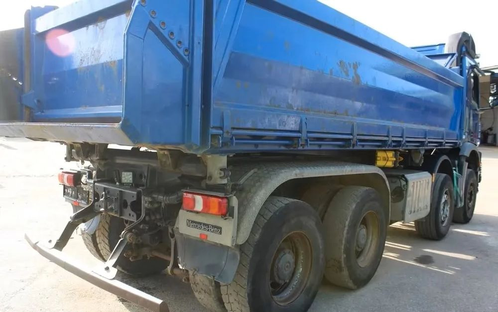 Mercedes-Benz 3245 | 8x4 | Wywrotka 3-stronna Meiller | Retarder | Bordmatik | Euro 6 | Klima | 308 798 km - Sklápač: obrázok 5 Mercedes-Benz 3245 | 8x4 | Wywrotka 3-stronna Meiller | Retarder | Bordmatik | Euro 6 | Klima | 308 798 km - Sklápač: obrázok 5