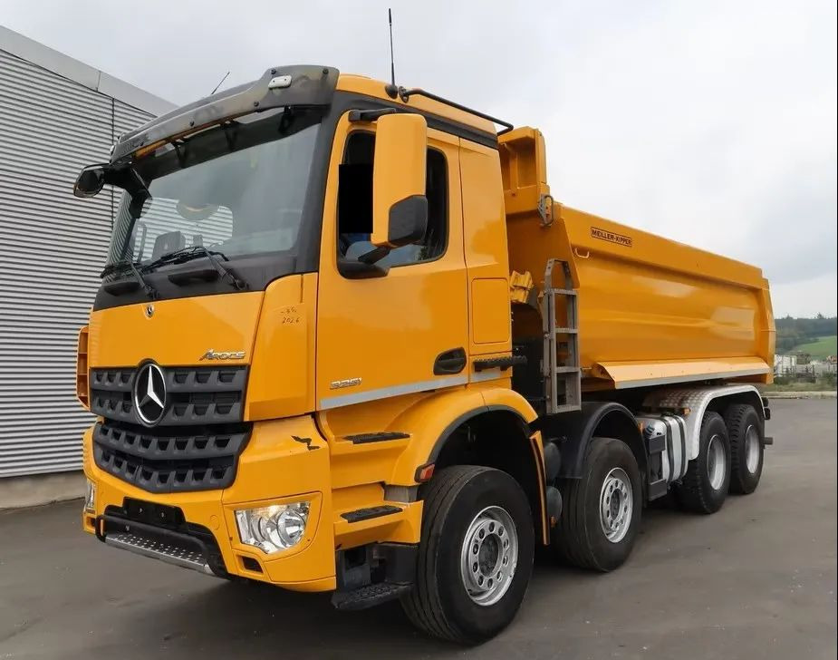 Mercedes-Benz Arocs 3251 / 8x4 / Wywrotka Meiller 3- stronna /  Euro 6d / Przebieg: 215 600 km - Sklápač: obrázok 1 Mercedes-Benz Arocs 3251 / 8x4 / Wywrotka Meiller 3- stronna /  Euro 6d / Przebieg: 215 600 km - Sklápač: obrázok 1