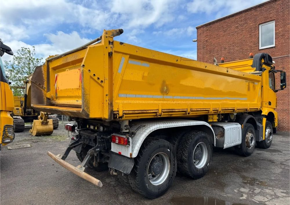 Mercedes-Benz Arocs 4151 8x4 • Retarder • Meiller Bordmatik • Euro 6c - Sklápač: obrázok 5 Mercedes-Benz Arocs 4151 8x4 • Retarder • Meiller Bordmatik • Euro 6c - Sklápač: obrázok 5