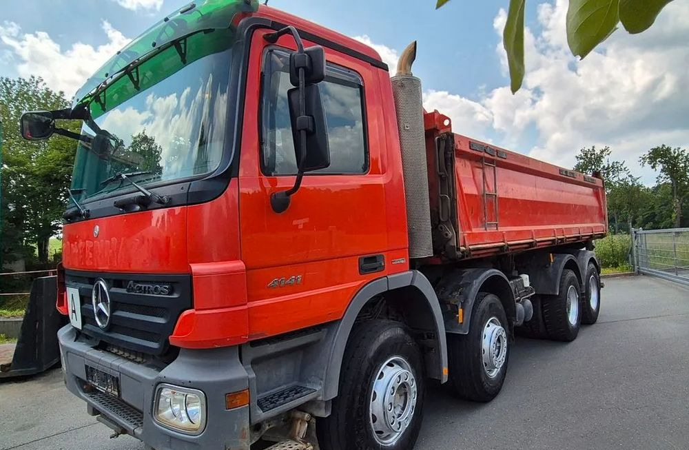 Mercedes-Benz Mercedes-Benz ACTROS 4141 Wywrotka 8x4 | Euro 5 | 408 KM | 337 798 km | 2010 - Sklápač: obrázok 2 Mercedes-Benz Mercedes-Benz ACTROS 4141 Wywrotka 8x4 | Euro 5 | 408 KM | 337 798 km | 2010 - Sklápač: obrázok 2