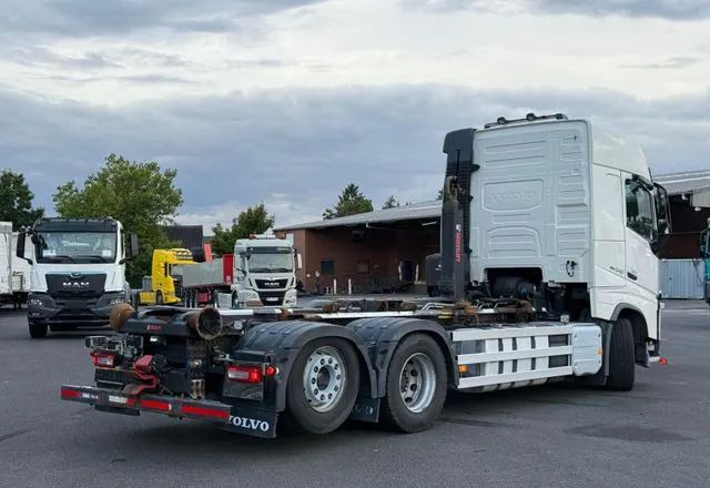 Volvo FH 540 / 6x2/  HIAB XR21SL56 Hakowiec / Euro 6 / Automat / Zawieszenie: Pneumatyczne / Retarder - Hákový nosič kontajnerov: obrázok 2 Volvo FH 540 / 6x2/  HIAB XR21SL56 Hakowiec / Euro 6 / Automat / Zawieszenie: Pneumatyczne / Retarder - Hákový nosič kontajnerov: obrázok 2
