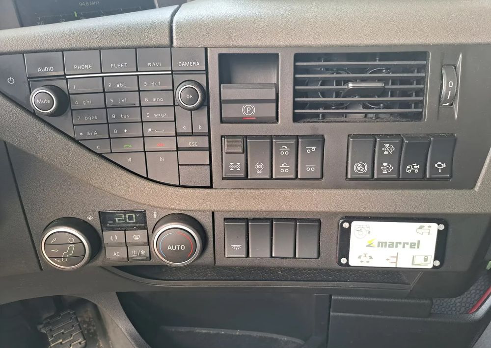 Sklápač Volvo FH 64 R510 High-Line: obrázok 11 Sklápač Volvo FH 64 R510 High-Line: obrázok 11