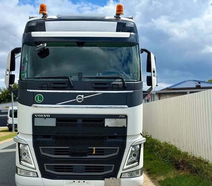 Volvo FH460 6x2 BDF | Hydrauliczna platforma załadunkowa | Ogrzewanie postojowe | Automatyczna skrzynia | Euro 6d - Plachtové nákladné vozidlo: obrázok 3 Volvo FH460 6x2 BDF | Hydrauliczna platforma załadunkowa | Ogrzewanie postojowe | Automatyczna skrzynia | Euro 6d - Plachtové nákladné vozidlo: obrázok 3