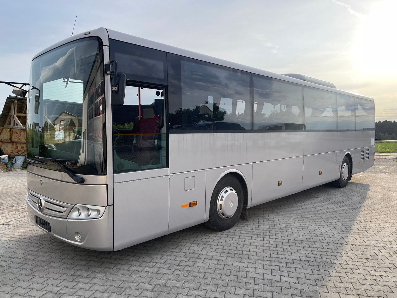 Mercedes-Benz Intouro Euro 6 mit 57 Plätzen / ATM 0 km - Prímestský autobus: obrázok 2 Mercedes-Benz Intouro Euro 6 mit 57 Plätzen / ATM 0 km - Prímestský autobus: obrázok 2